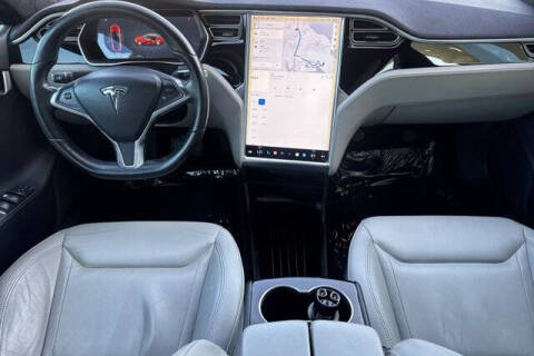 2016 Tesla Model S 85D