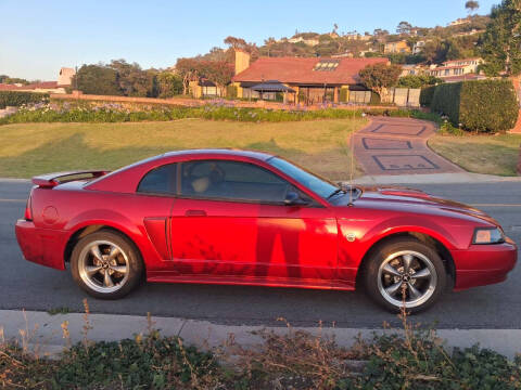 2004 Ford Mustang GT Deluxe