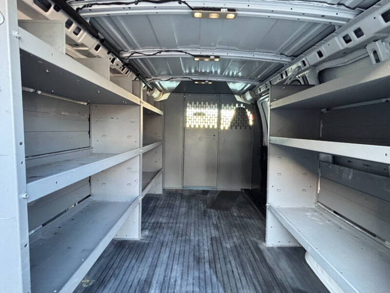 2019 Chevrolet Express 2500