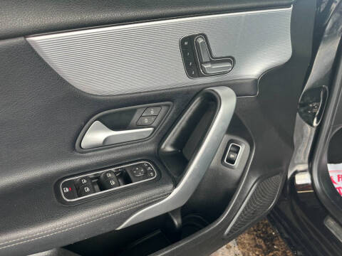 2020 Mercedes-Benz A-Class A 220