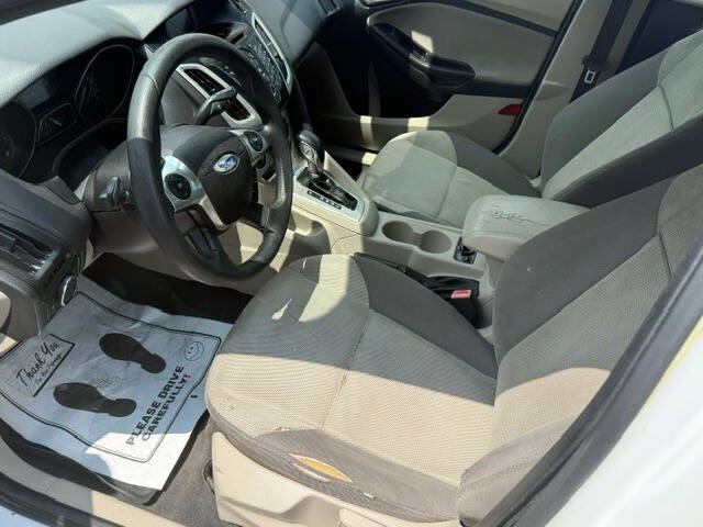 2012 Ford Focus SE