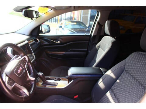 2017 GMC Acadia SLE-1