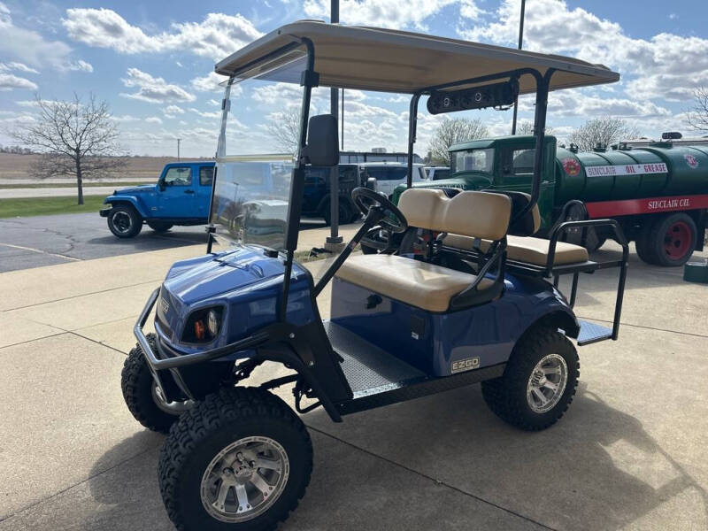 2019 E-Z-GO EXPRESS S4 PKG