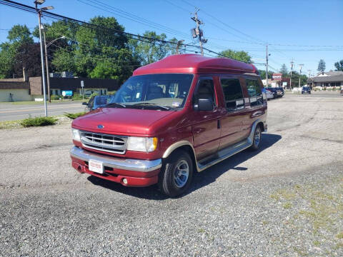 2000 Ford E-Series E-150