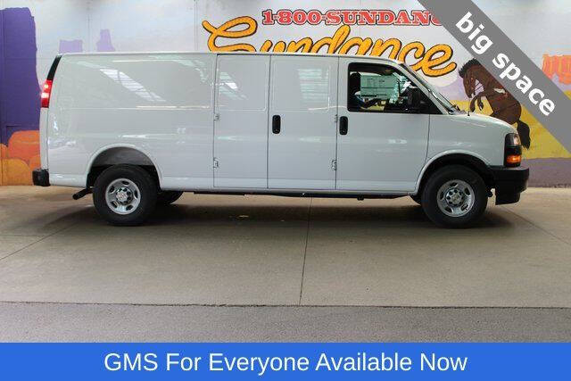 2025 Chevrolet Express 2500