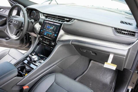 2025 Jeep Grand Cherokee Overland