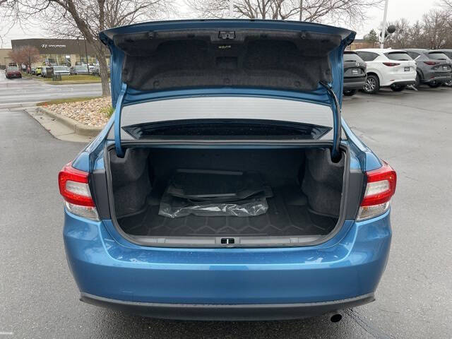 2019 Subaru Impreza 2.0i