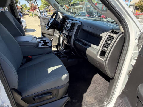 2017 RAM 2500 Tradesman