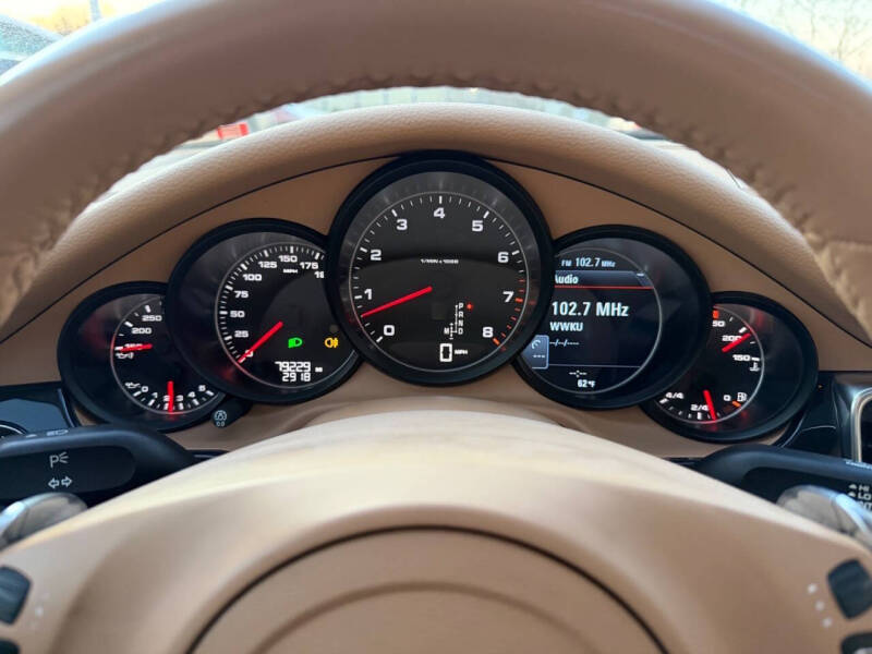 2011 Porsche Panamera