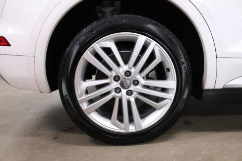 2020 Audi Q5 quattro Premium Plus 45 TFSI