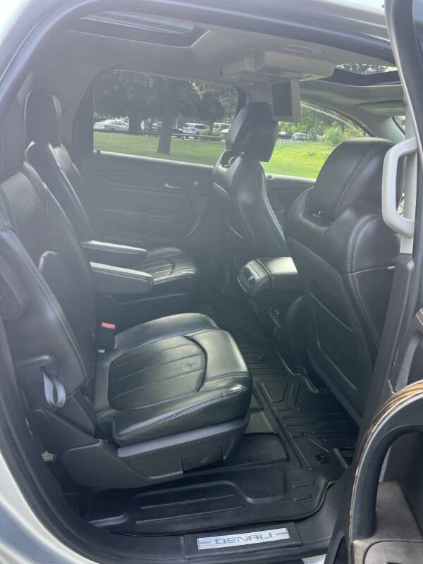 2015 GMC Acadia Denali