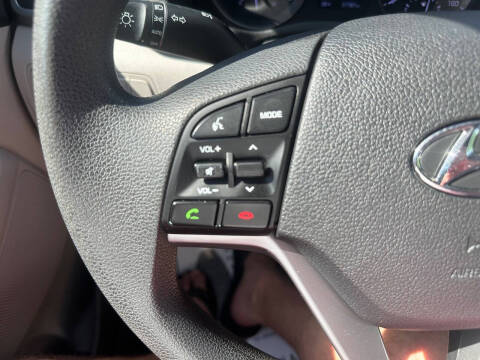 2018 Hyundai Tucson SE