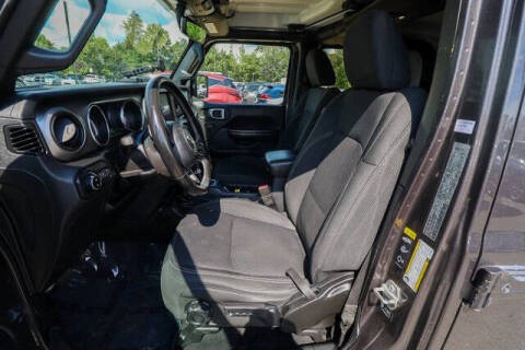 2021 Jeep Gladiator Sport