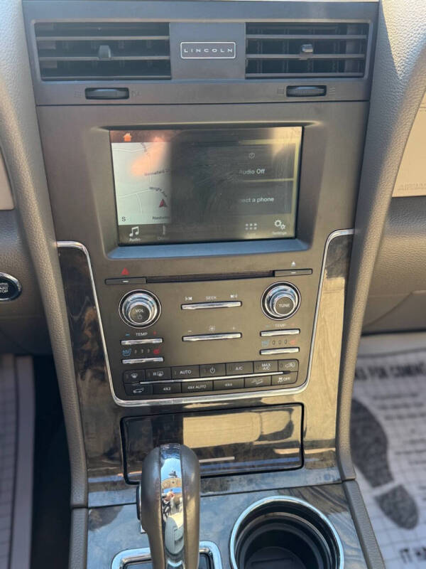 2016 Lincoln Navigator Select