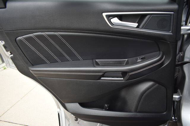 2023 Ford Edge ST