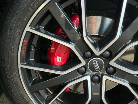 2021 Audi SQ5 3.0T quattro Premium Plus