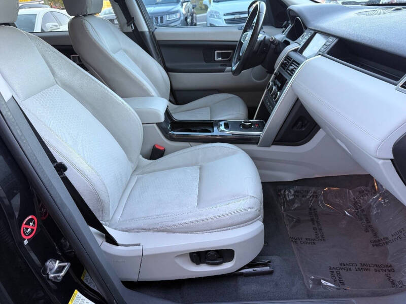 2017 Land Rover Discovery Sport SE