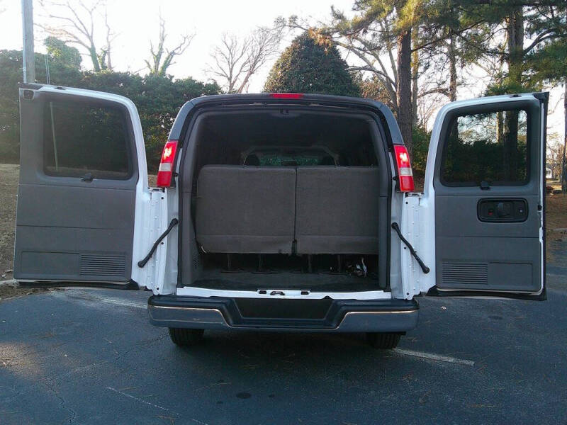 2017 Chevrolet Express LT 3500