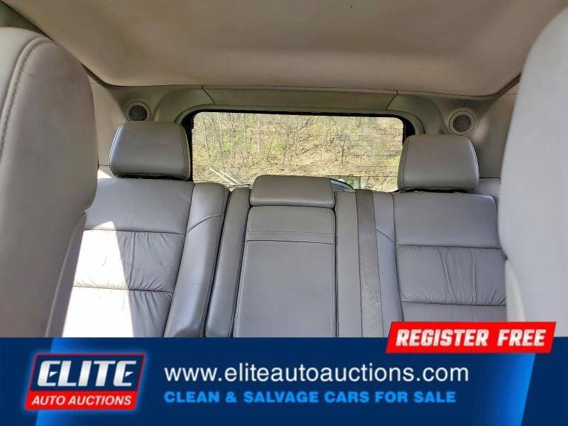 2011 Jeep Grand Cherokee Laredo X