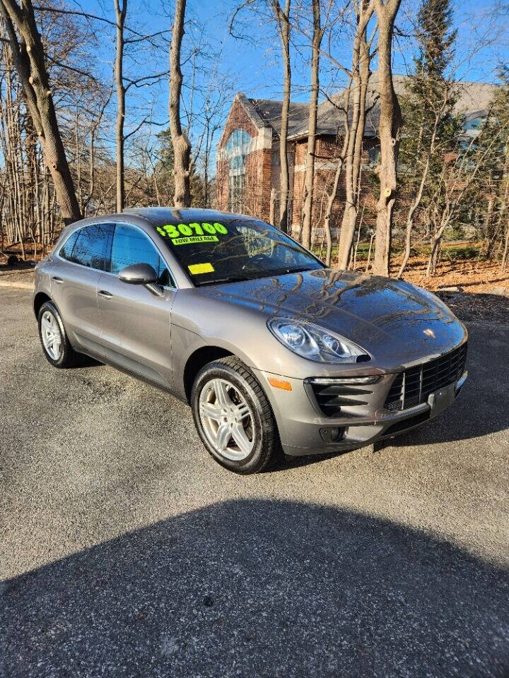 Taktak Auto Group Car Dealer in Tewksbury, MA