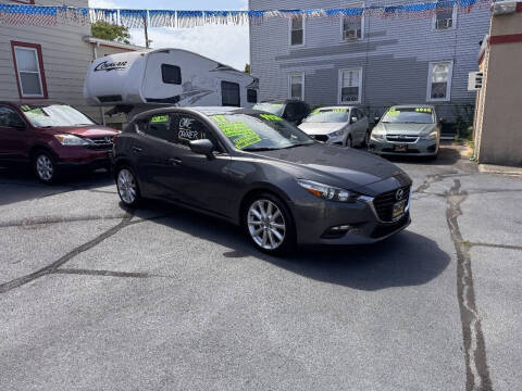 2017 Mazda MAZDA3 Touring