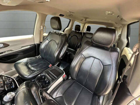 2018 Chrysler Pacifica Touring L