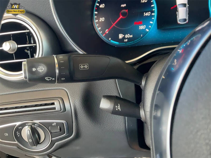 2023 Mercedes-Benz GLC GLC 300 4MATIC