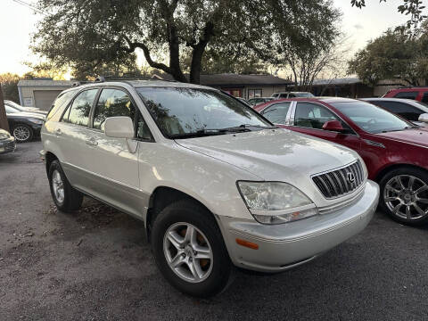 2001 Lexus RX 300 for sale at Stark Autos in Cedar Park TX