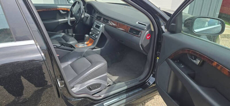 2009 Volvo V70 3.2