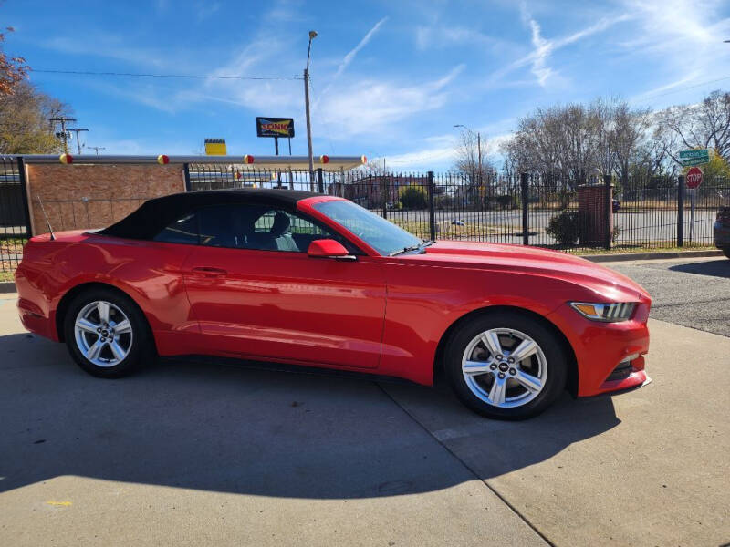 2015 Ford Mustang V6