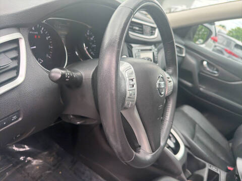 2015 Nissan Rogue SL