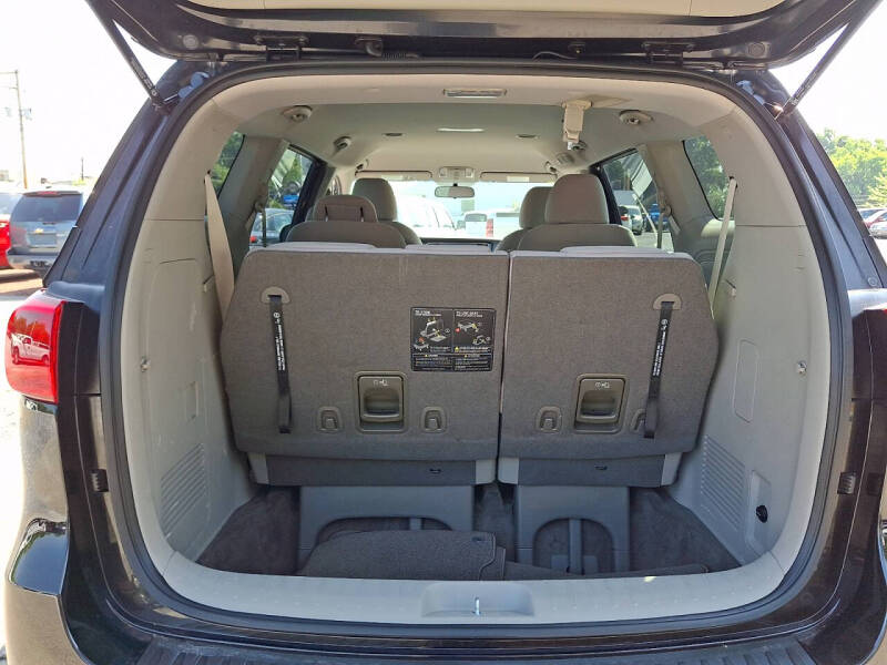 2018 Kia Sedona L
