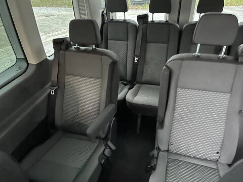 2025 Ford Transit 350 XLT