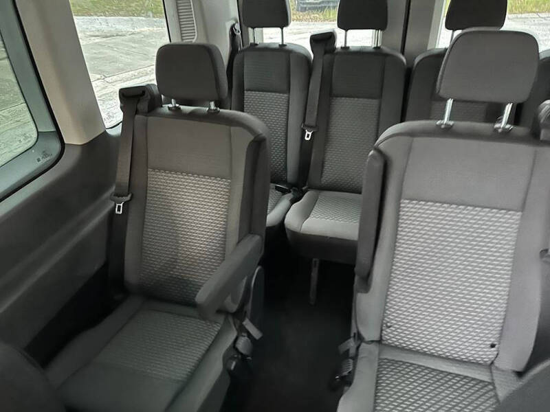 2025 Ford Transit 350 XLT