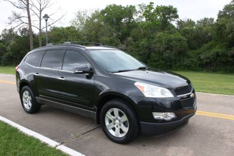 2012 Chevrolet Traverse for sale at Clear Lake Auto World in League City TX