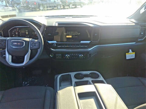 2026 GMC Sierra 1500 Elevation Standard