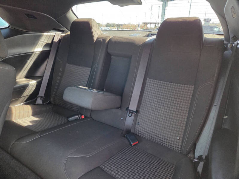 2022 Dodge Challenger SXT