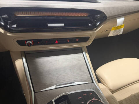 2025 BMW 3 Series 330i