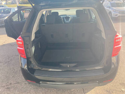 2017 Chevrolet Equinox LS