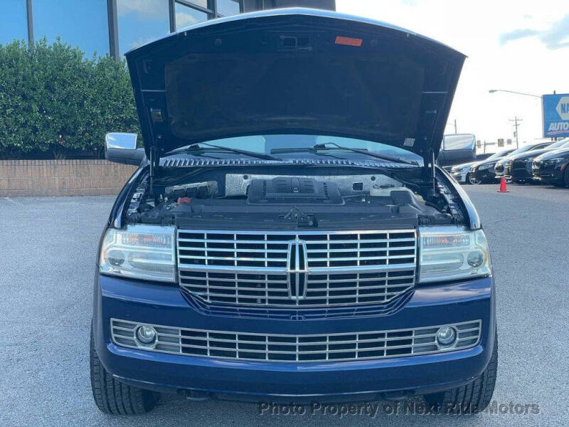2011 Lincoln Navigator