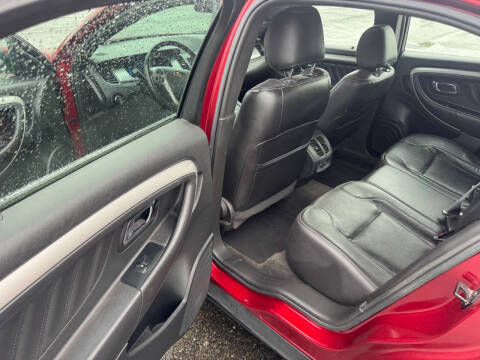 2013 Ford Taurus SEL