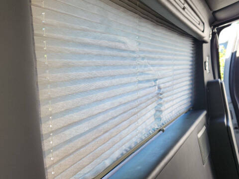 2006 Ford E-Series E-250 SD