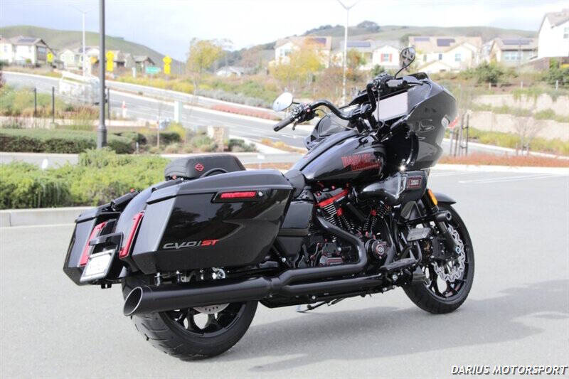 2024 Harley-Davidson Touring
