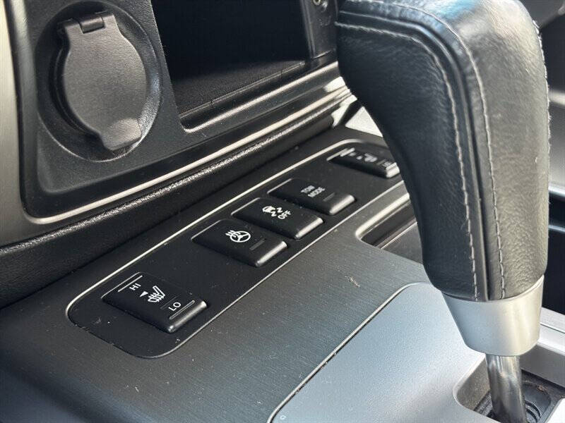 2012 Nissan Armada Platinum