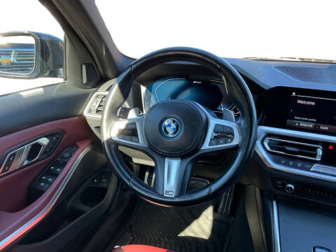 2022 BMW 3 Series 330e