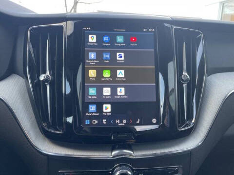 2025 Volvo XC60 B5 Plus Dark Theme