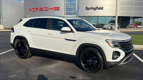 2024 Volkswagen Atlas Cross Sport for sale at Napleton Autowerks in Springfield MO