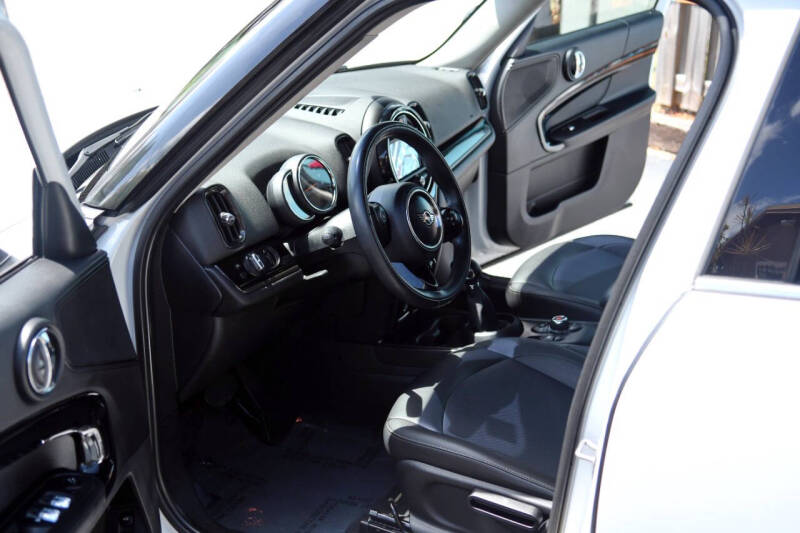 2019 MINI Countryman Cooper