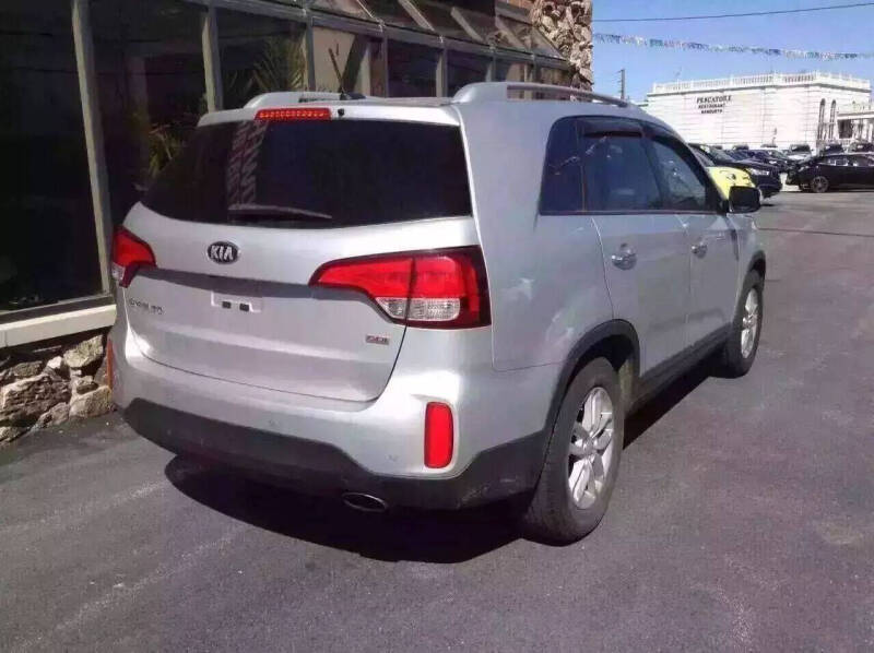 2014 Kia Sorento LX