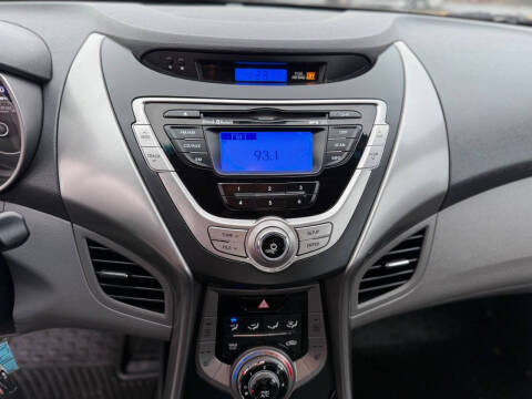 2013 Hyundai Elantra Coupe GS